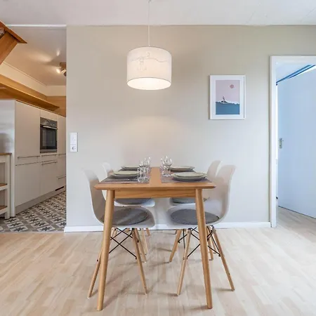 Beach Break Apartament